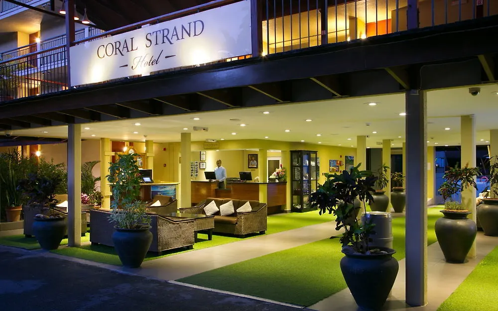 Coral Strand Smart Choice 4*, Beau Vallon (Mahe)