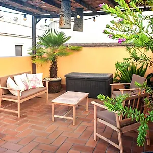 la-banda-spaces-luxury-rooftop-apartment.es-andalucia.com/