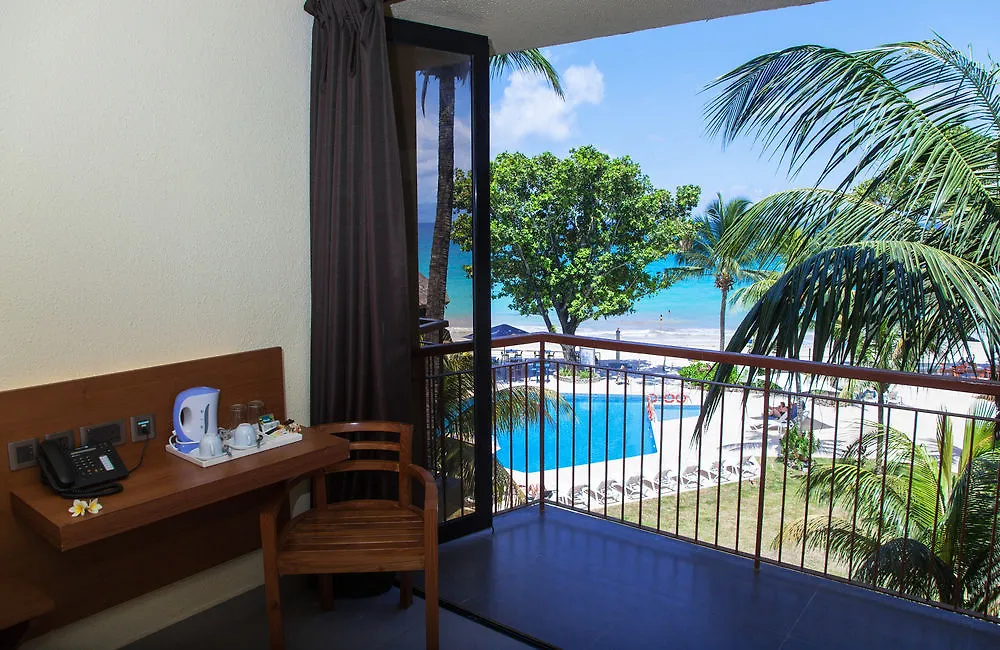 Hotel Coral Strand Smart Choice Beau Vallon  4*, Beau Vallon (Mahe)